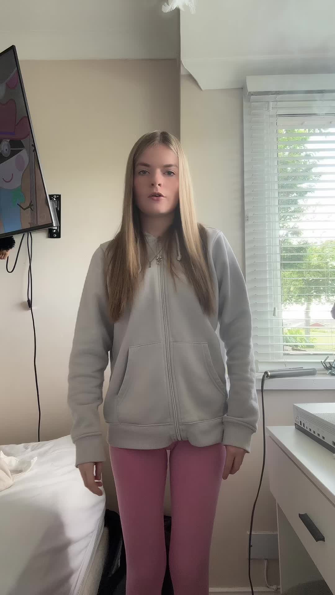 @𝓔𝓑&hearts;️