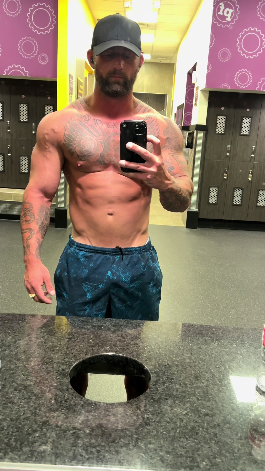 @richieswollerton