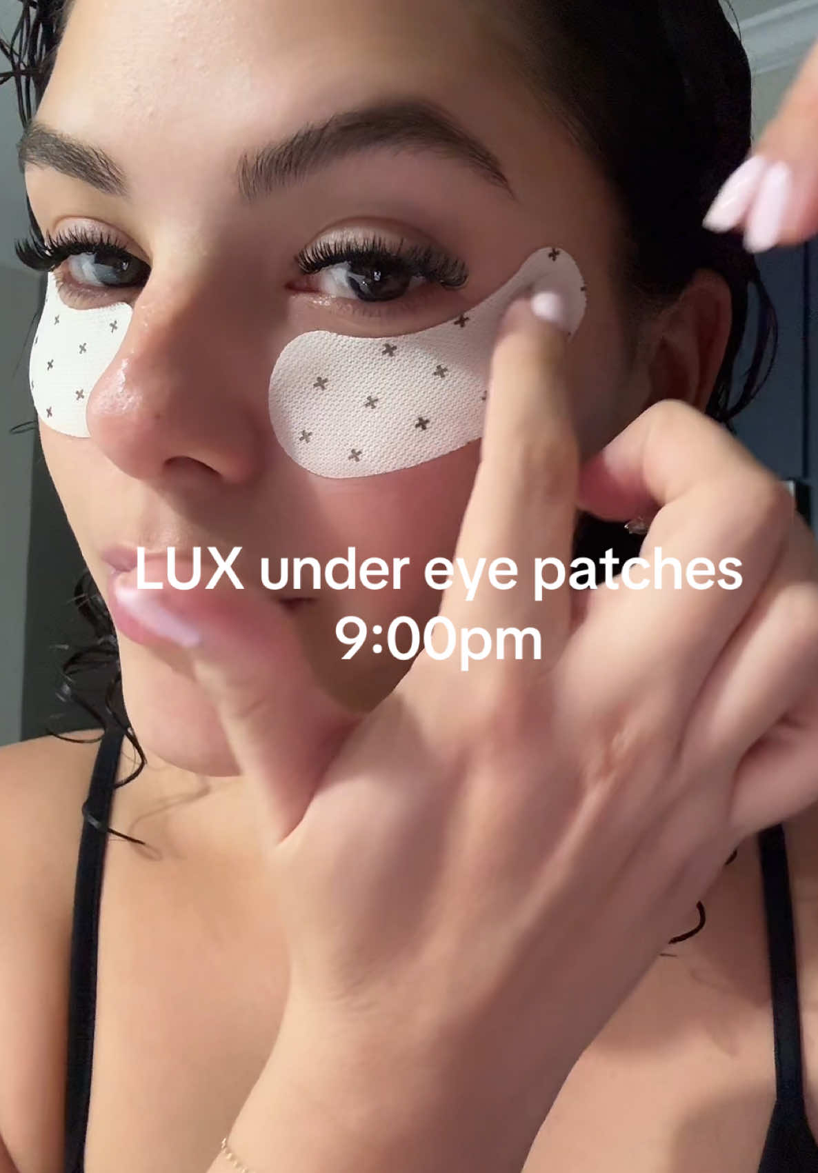 @itsclaudiaaguilar
