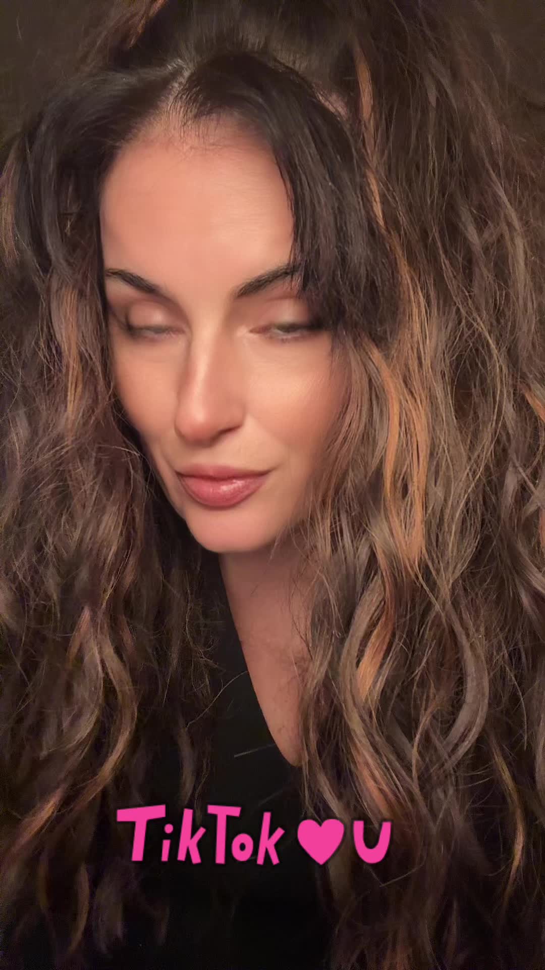 @Lara