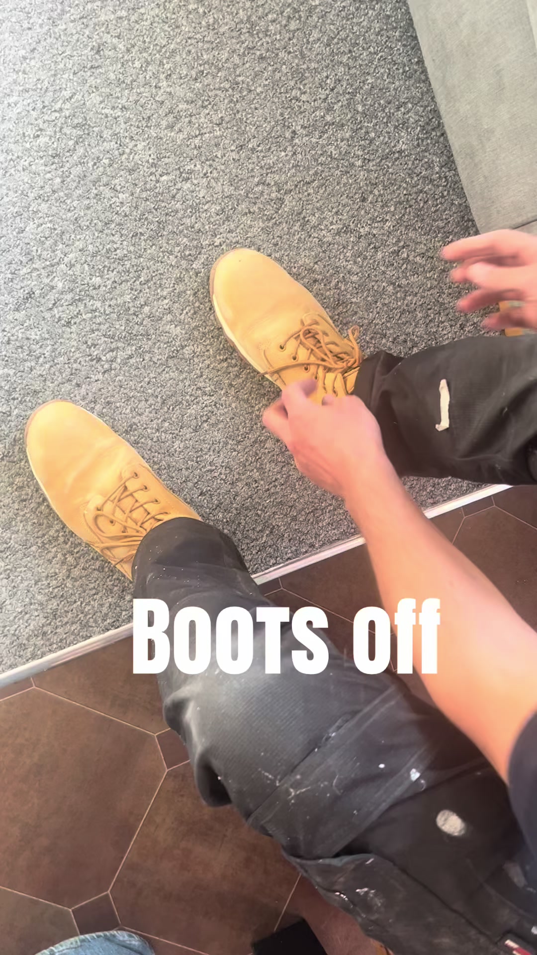@Big foot carpenter
