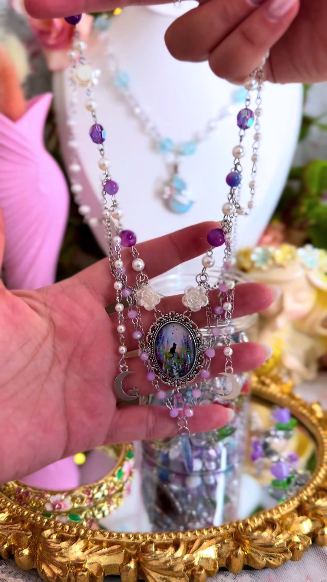 @Handmade By Lony