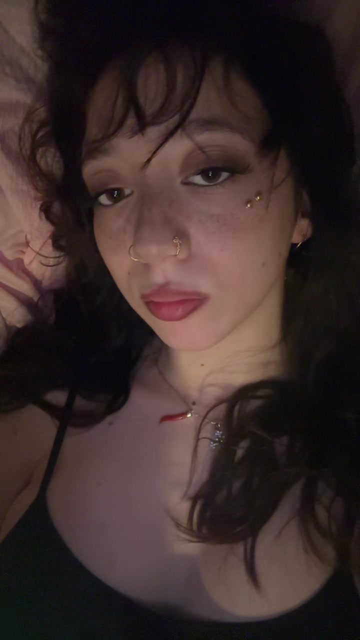 @ʟᴏᴜɴᴀ’🍒🌼🪩