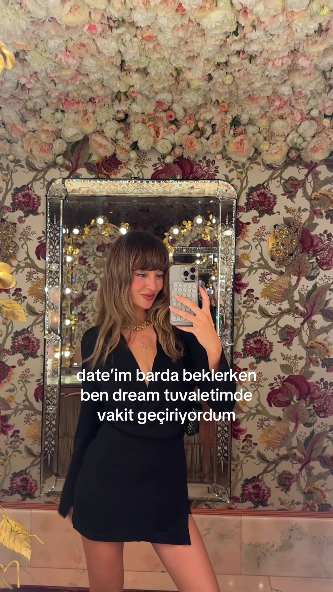 @Mine Mücahid