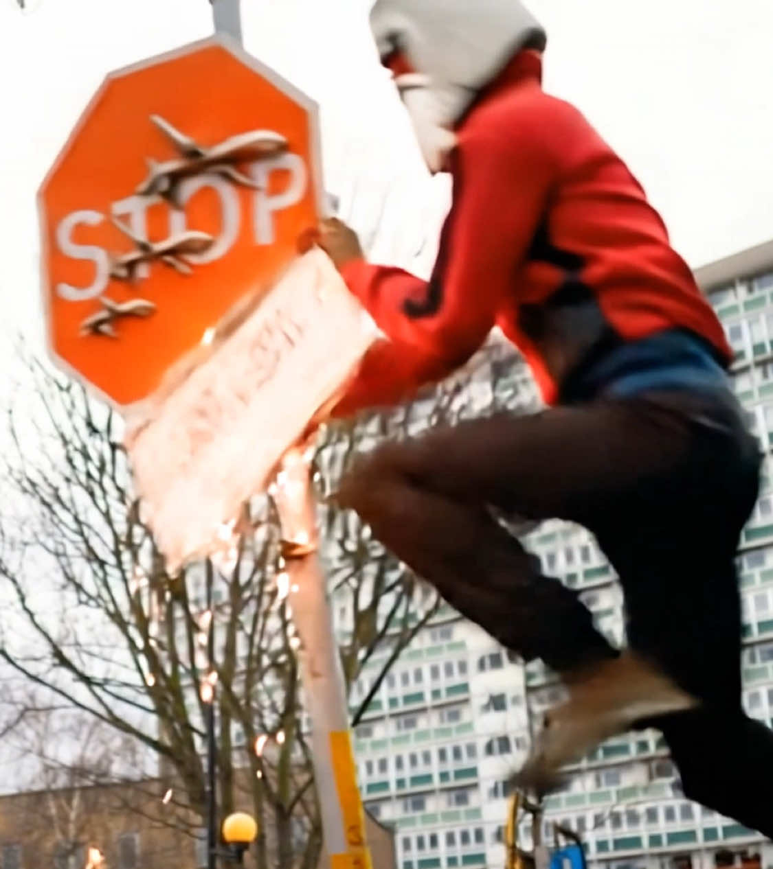 @istolebanksy