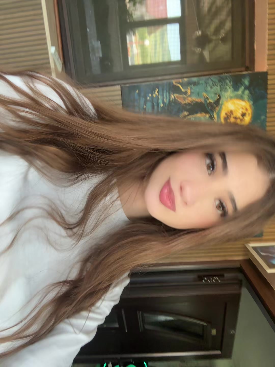@Ianira