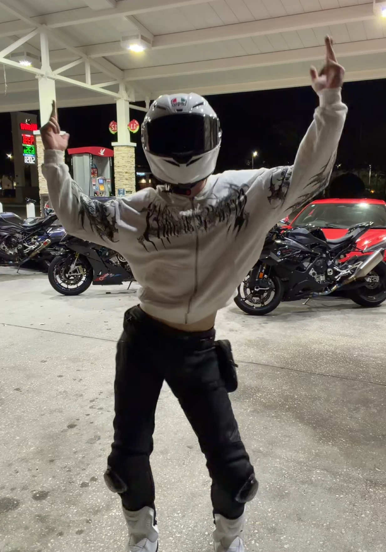 @DancingMoto