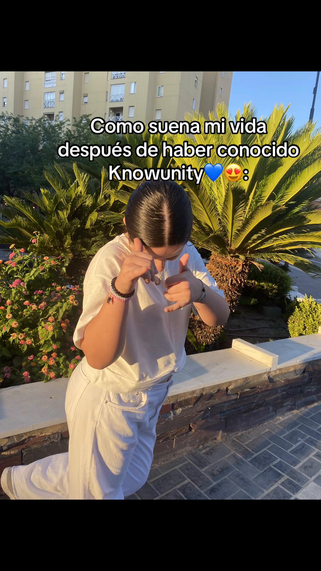 @Estherr⚡️