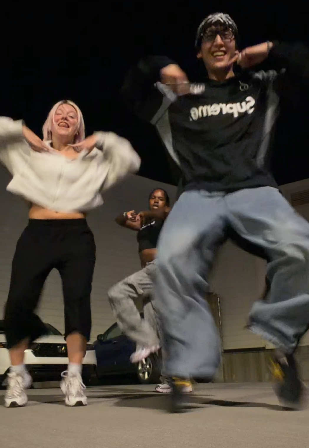 @elliotyjyou
