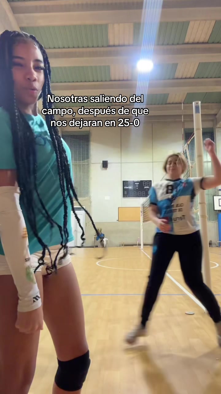 @🏐