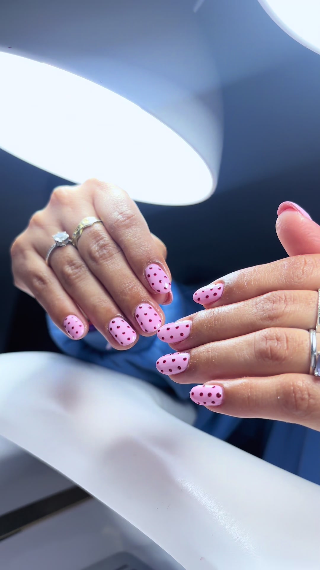 @Nicki7nailss_
