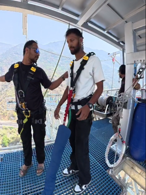 @Bungee Jumping