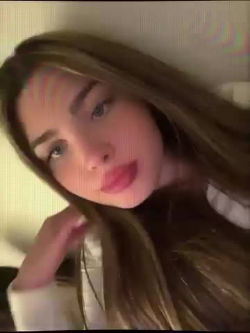 @𝓡𝓞𝓑𝓔💋