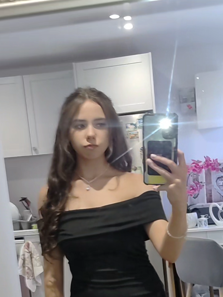 @nicola🧸