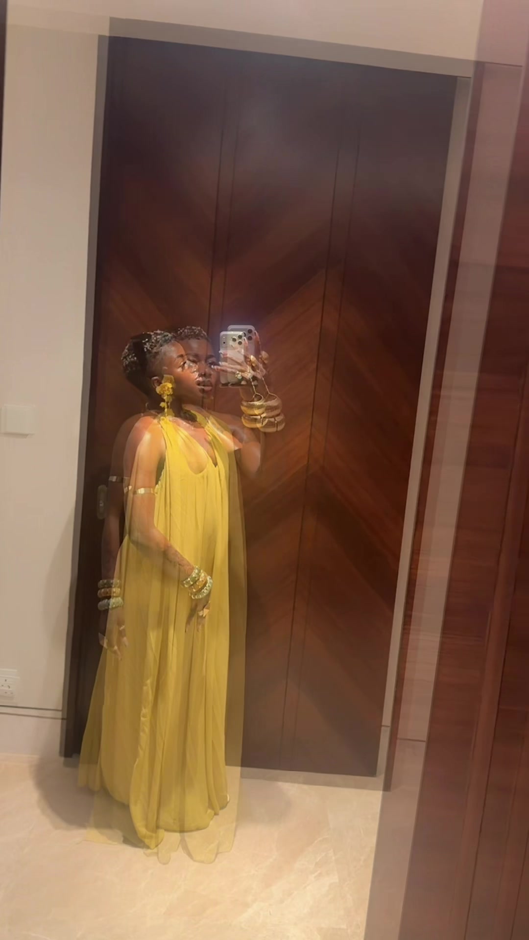 @cyndolly8