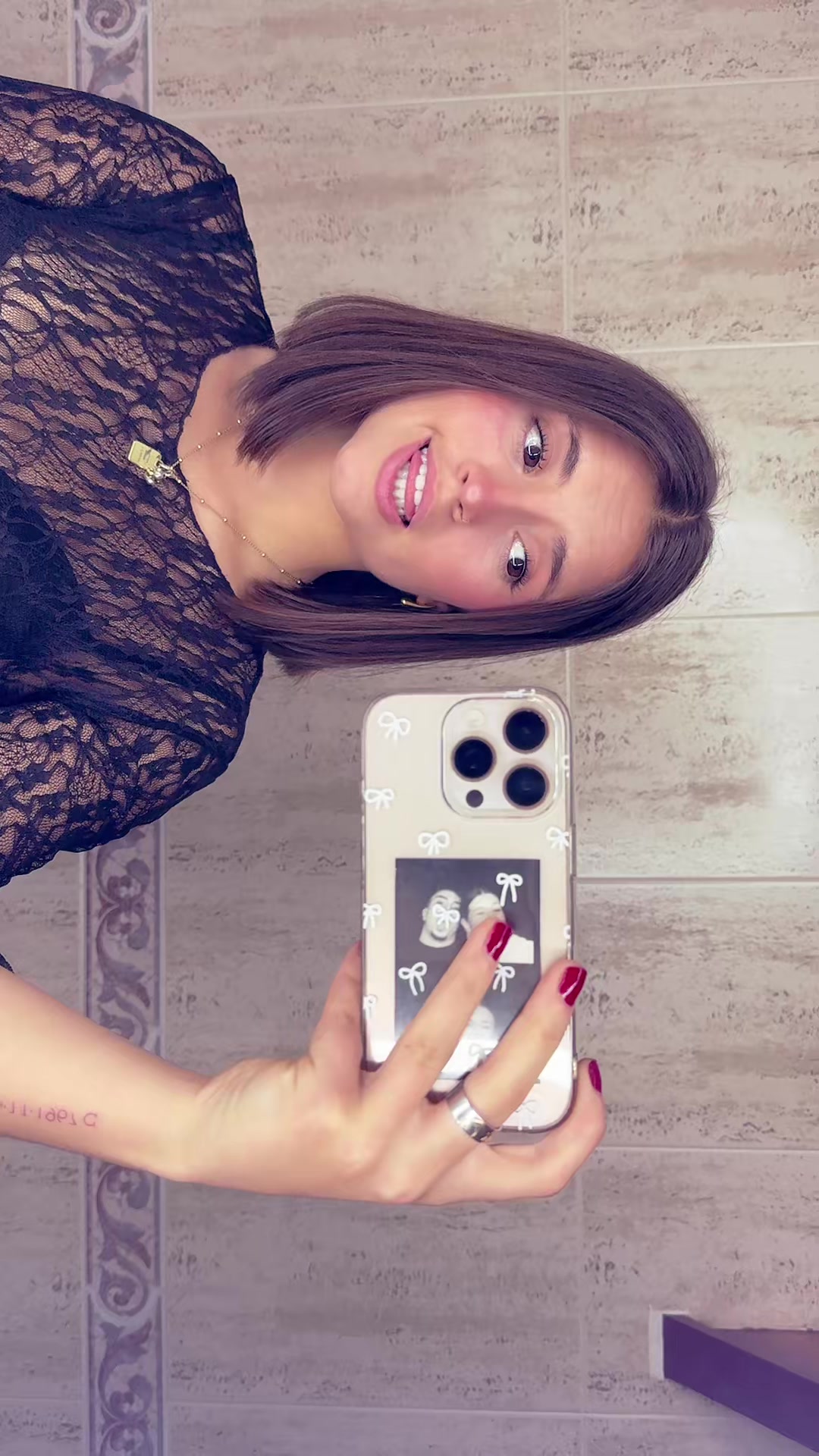 @joneegarciia