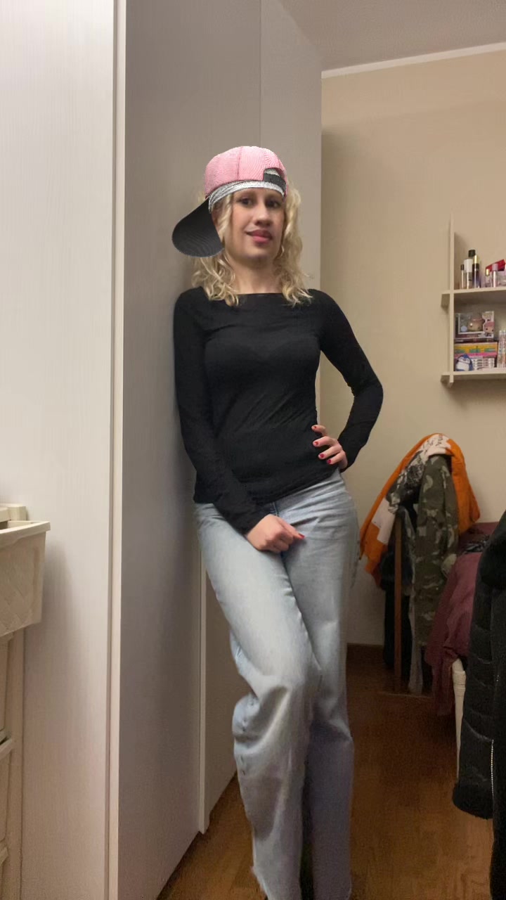 @R3vy