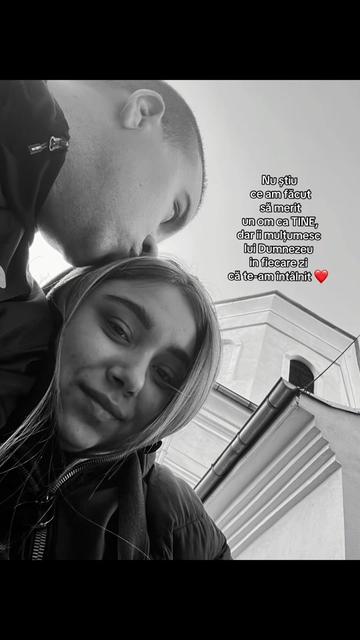 @C R L🖤