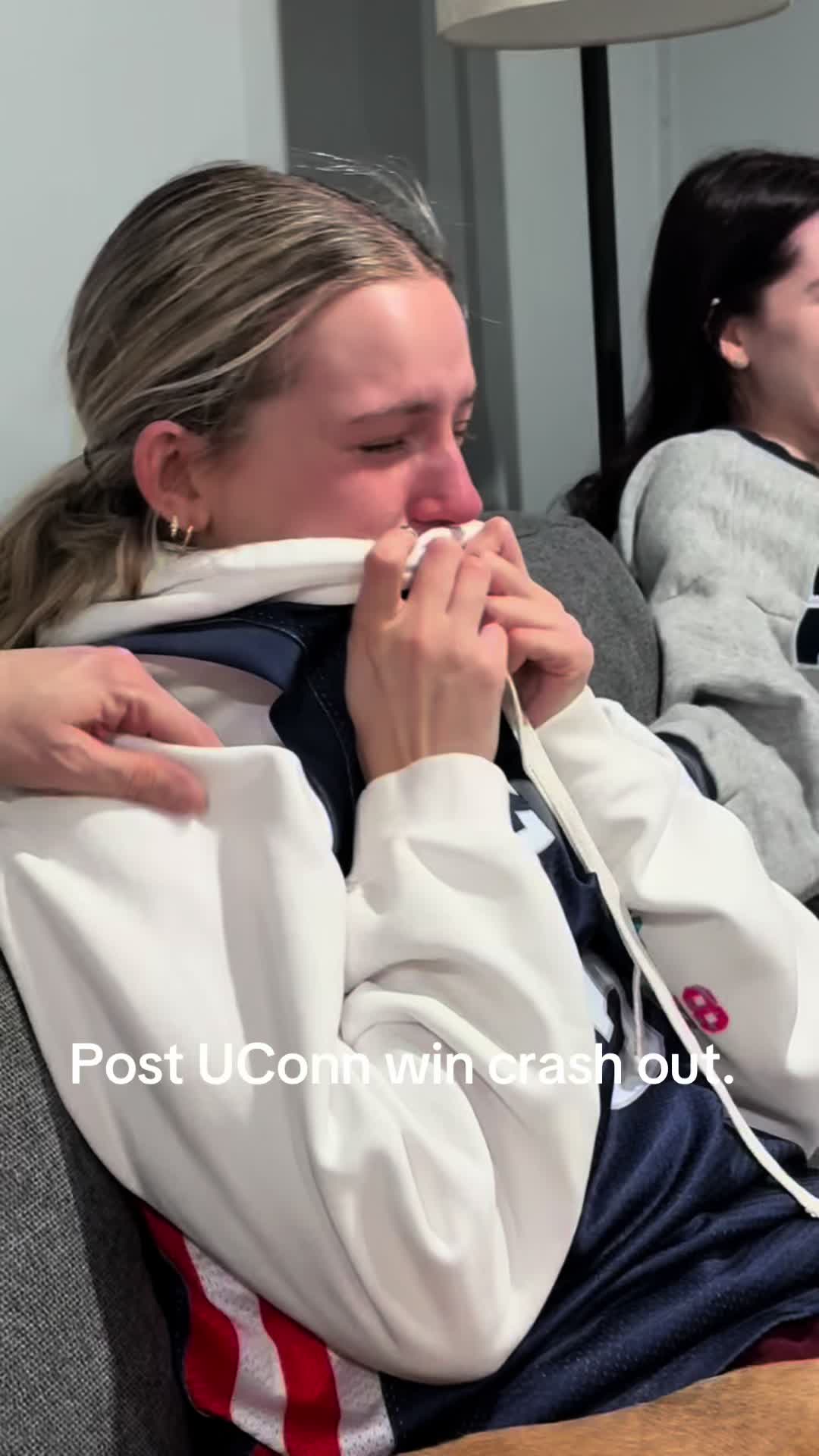 @Iz