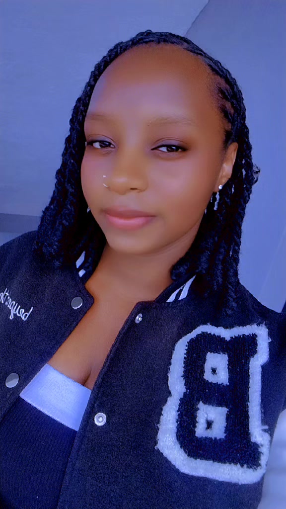 @R.Liz 🥰❤