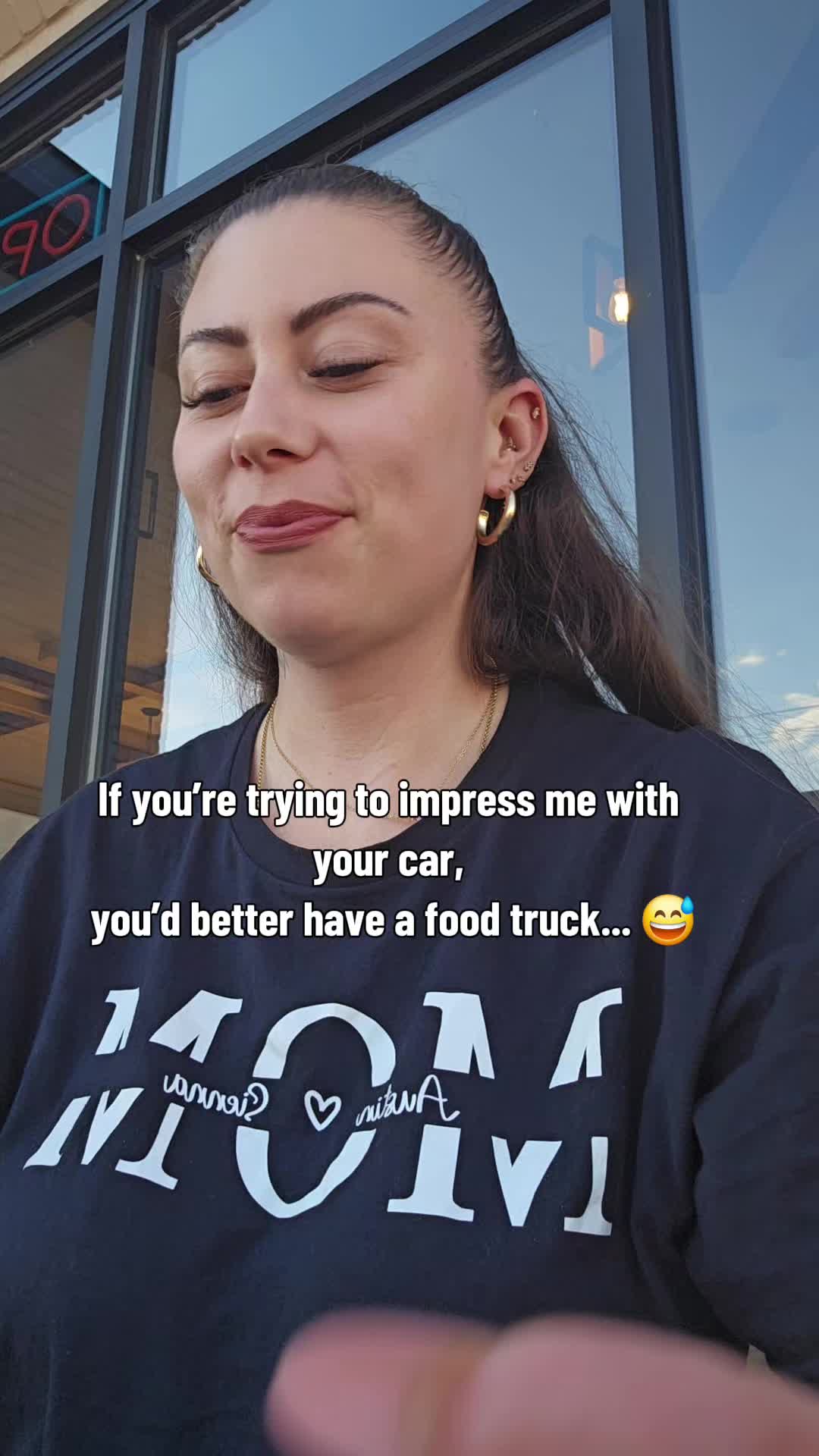 @Lovaliine