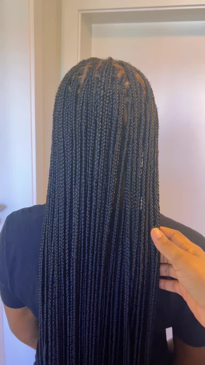 @Goldie’s braids