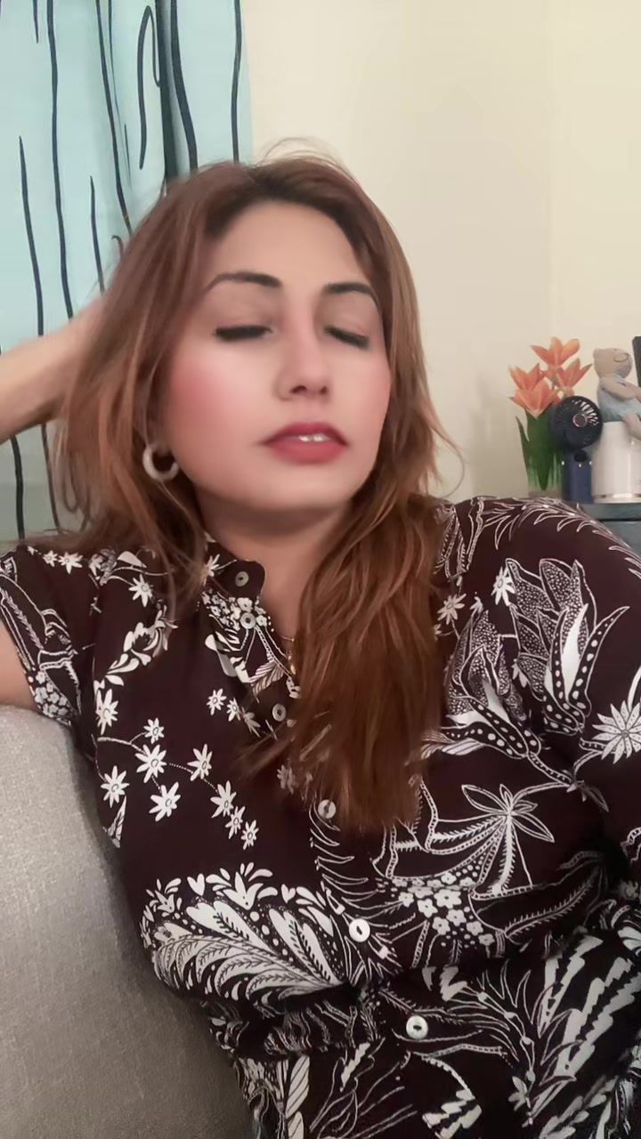 @RJ Priya