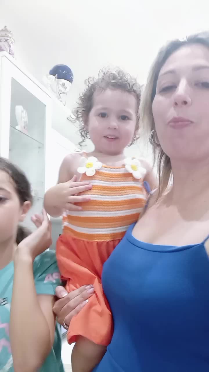 @Ely E Samu Zito