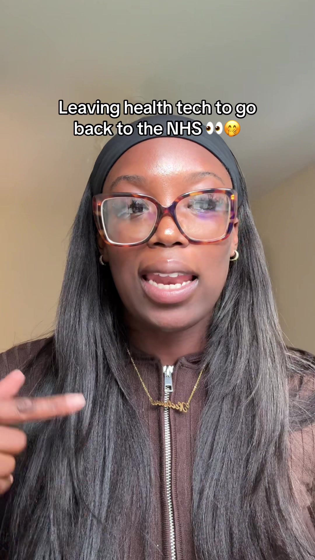 @Ife 👩🏾&zwj;⚕️🧚🏾&zwj;♀️