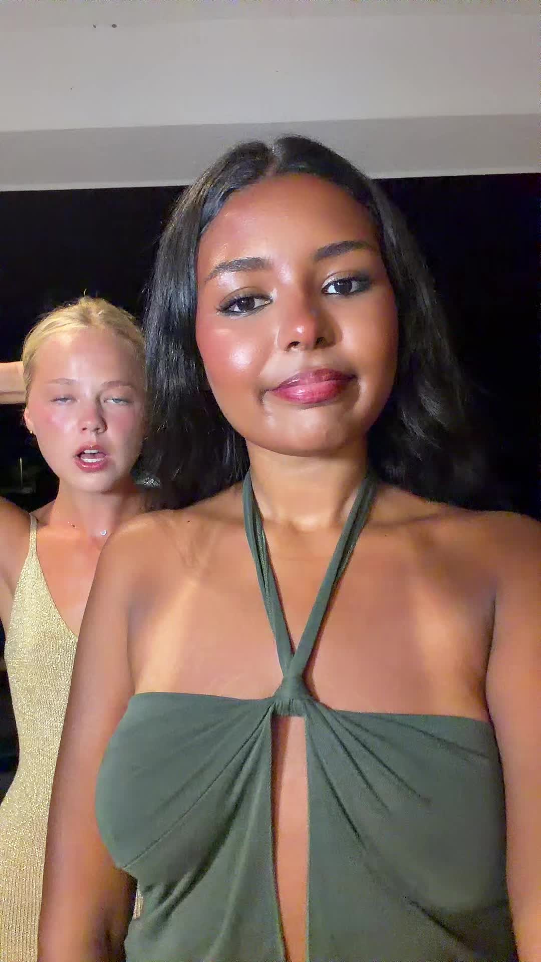 @CHLOE