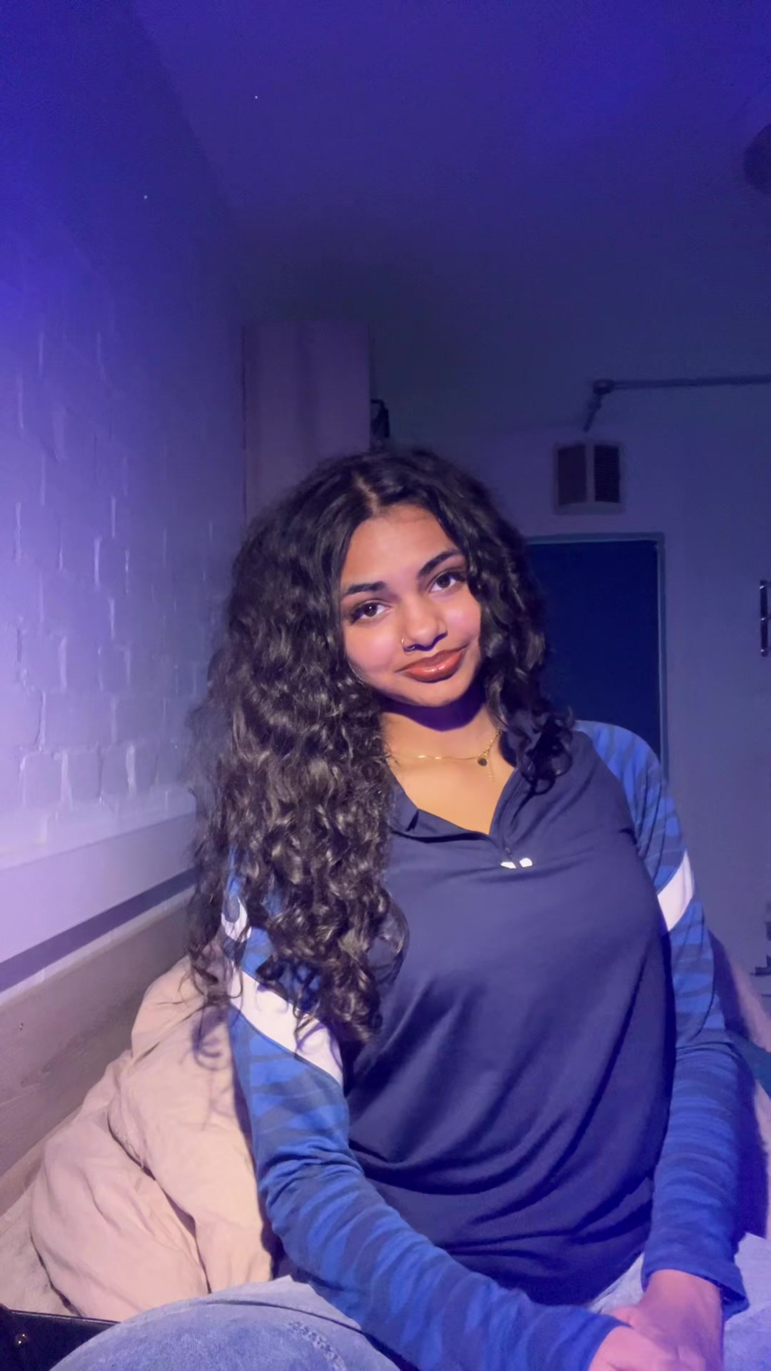 @v