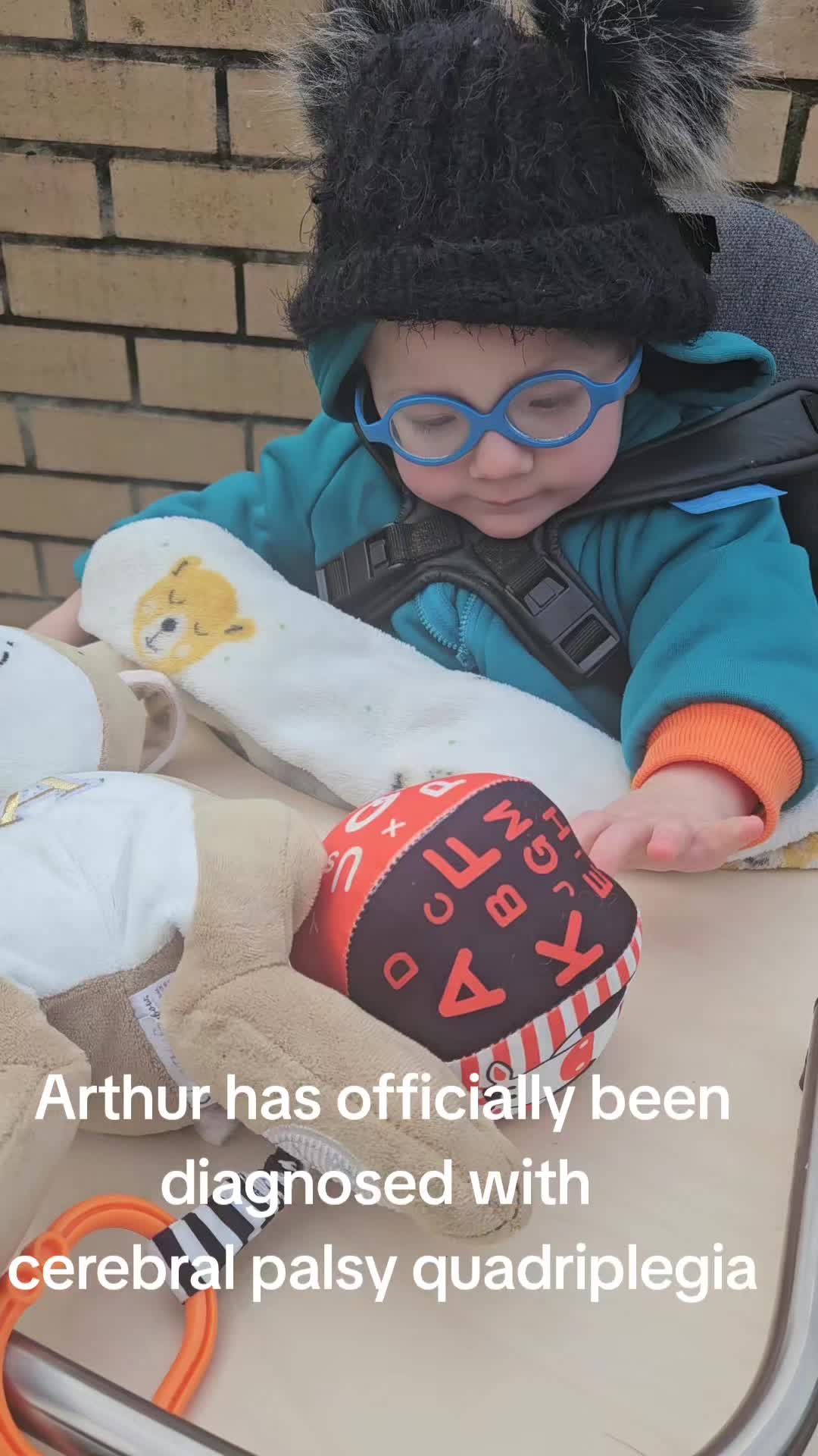 @LoveLilyandArthur