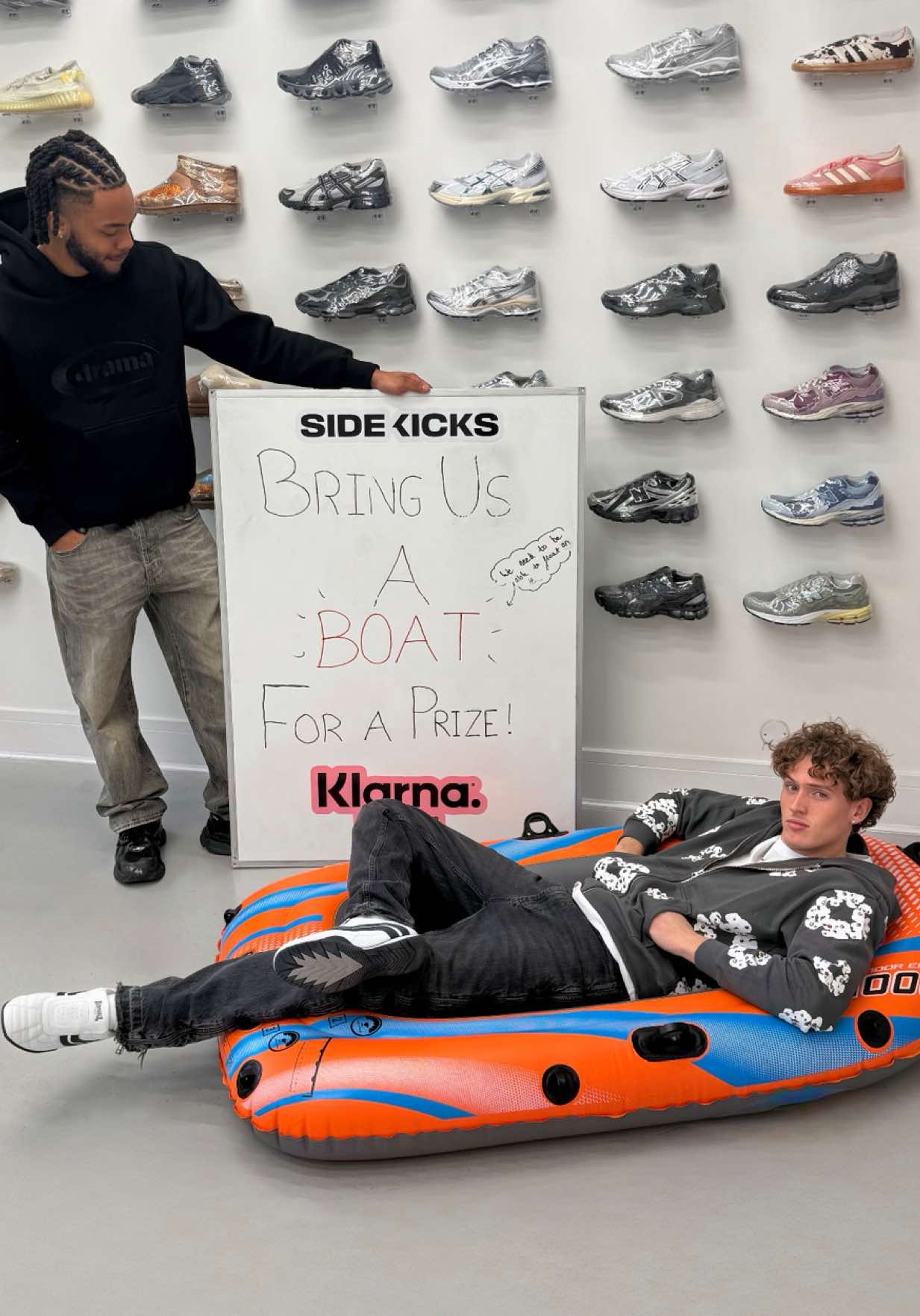 @Side Kicks