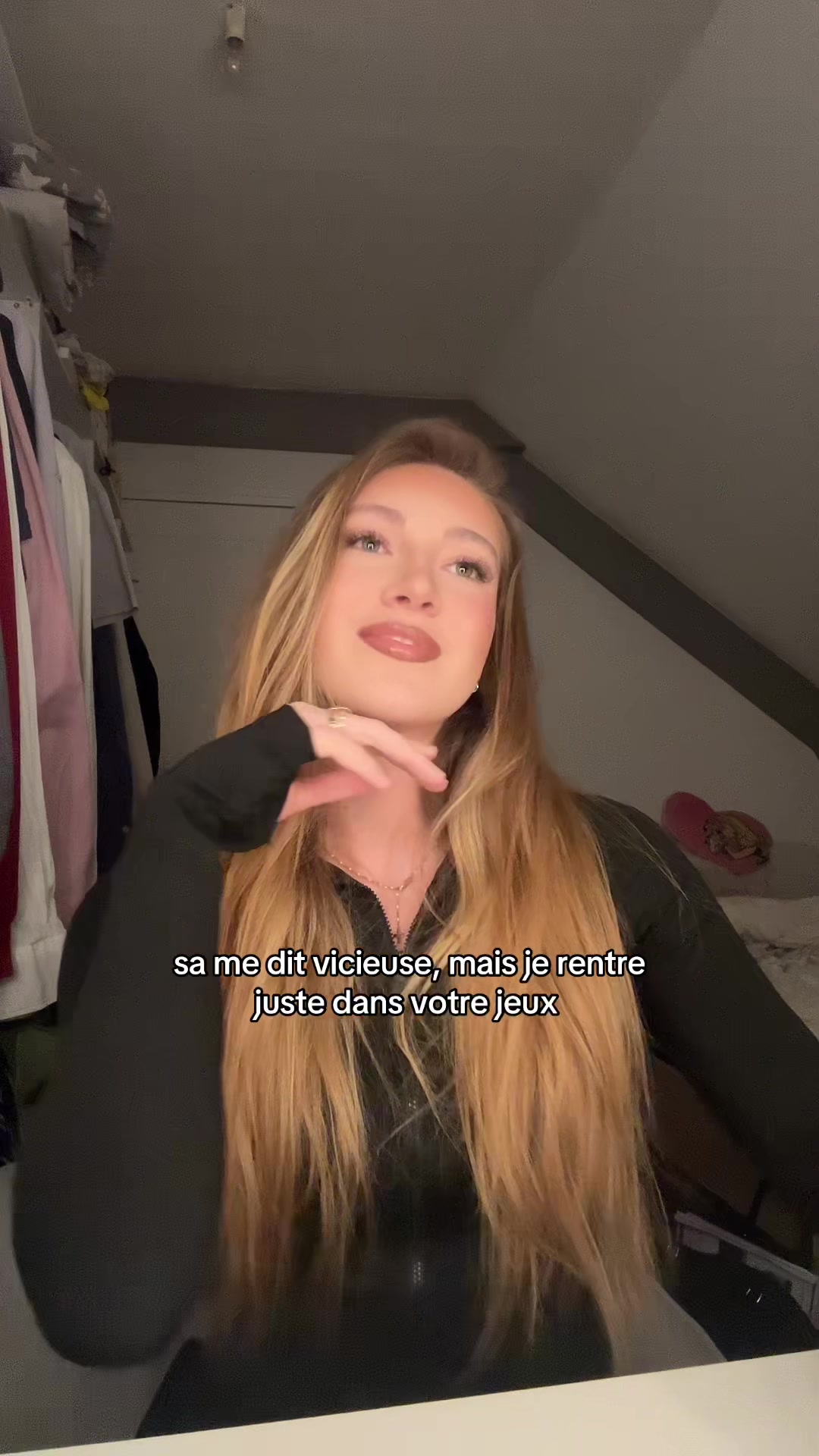 @✰