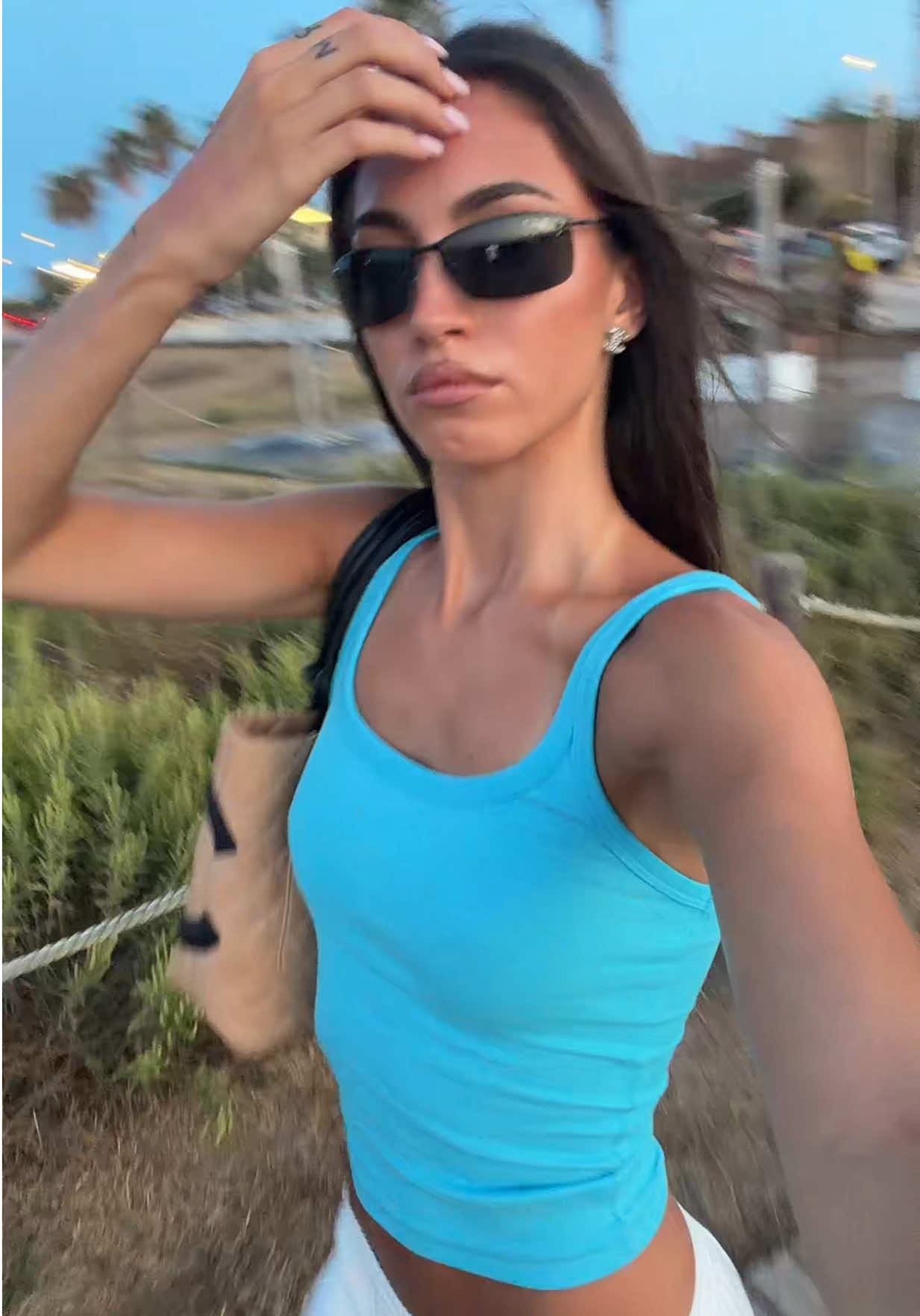 @Aprils