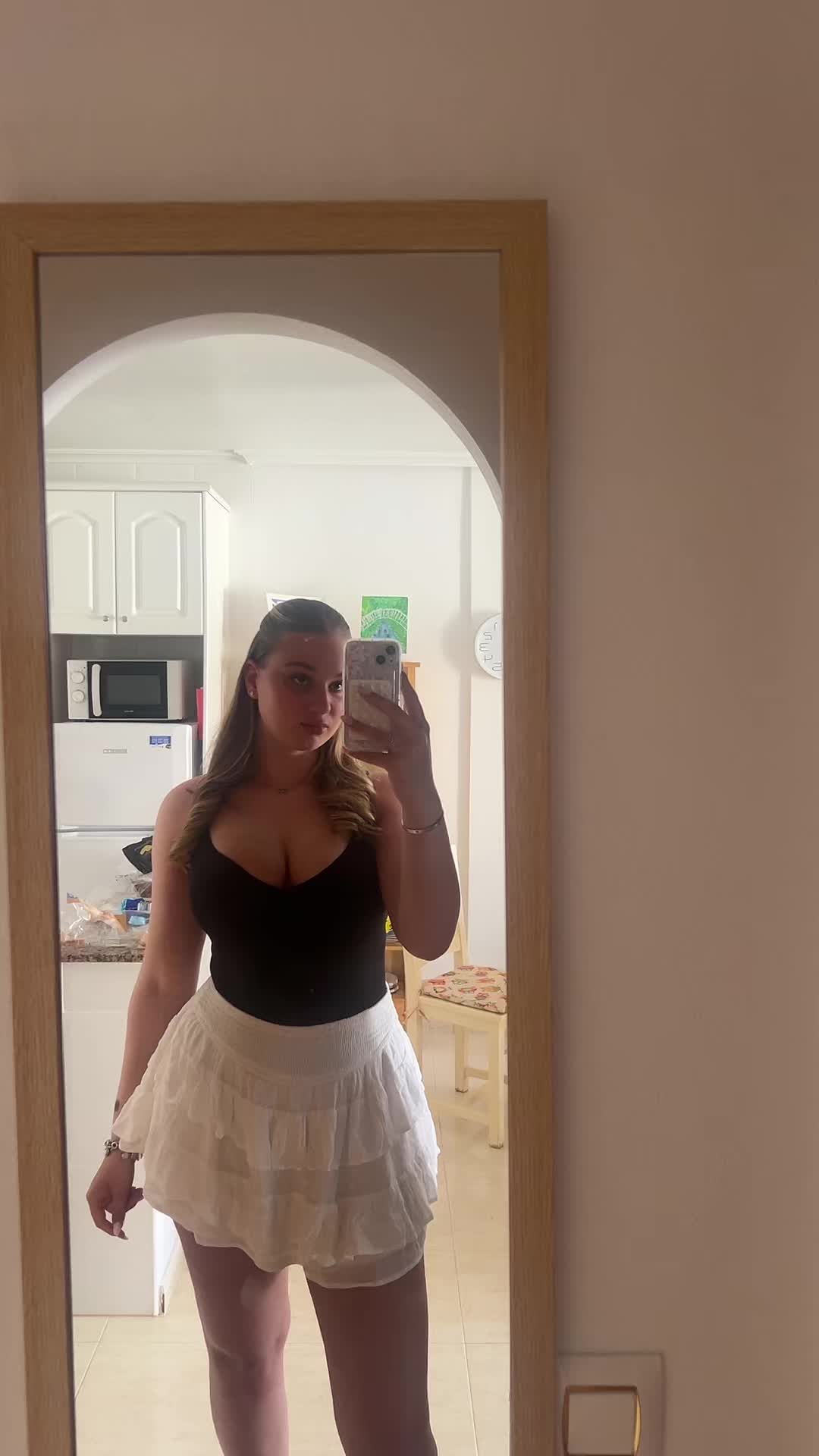 @lucie🍒