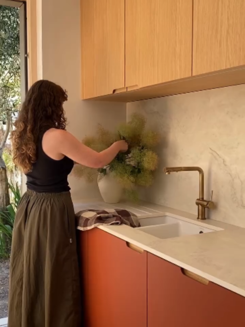 @Neolith