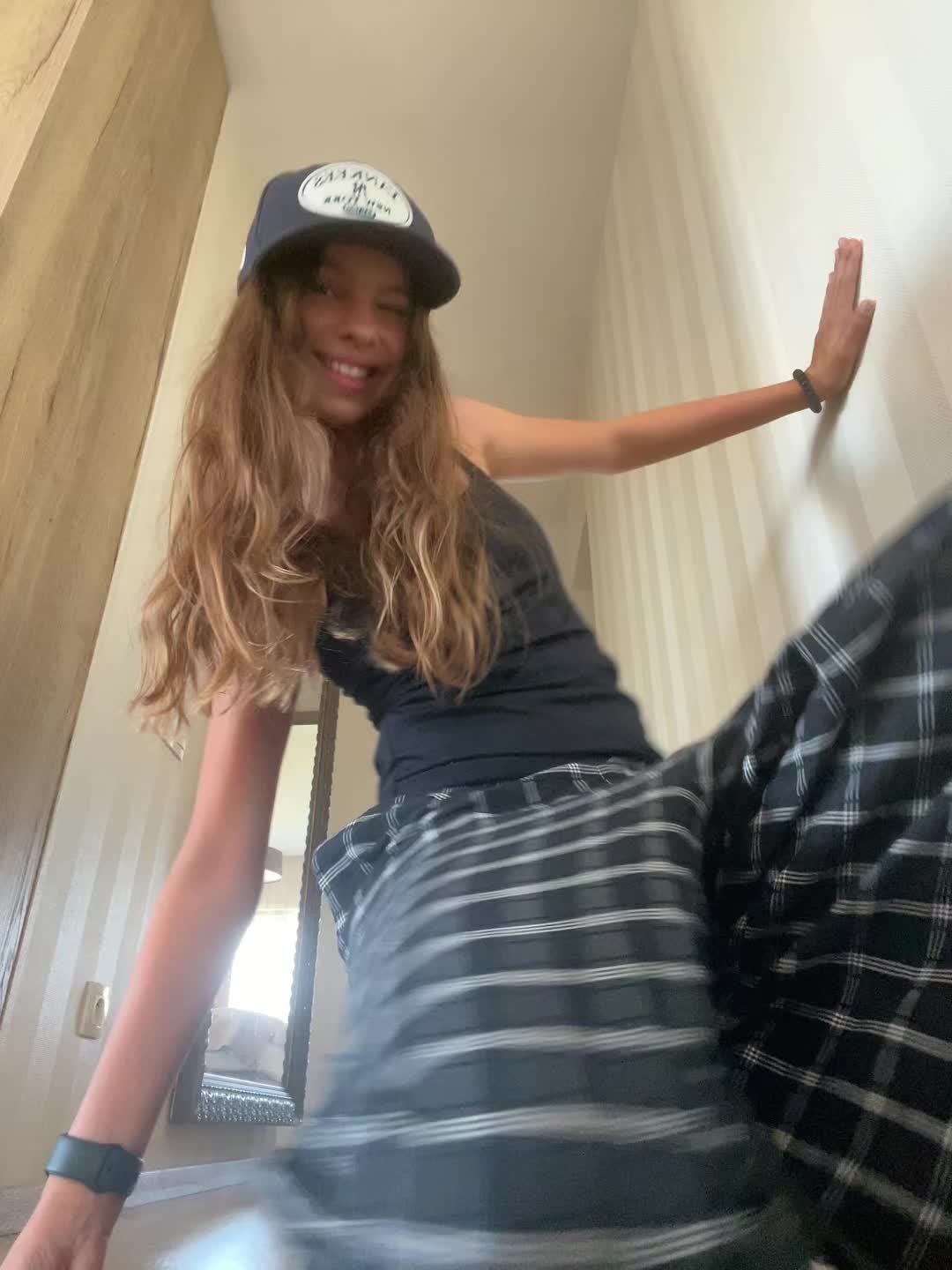 @em1lqwe