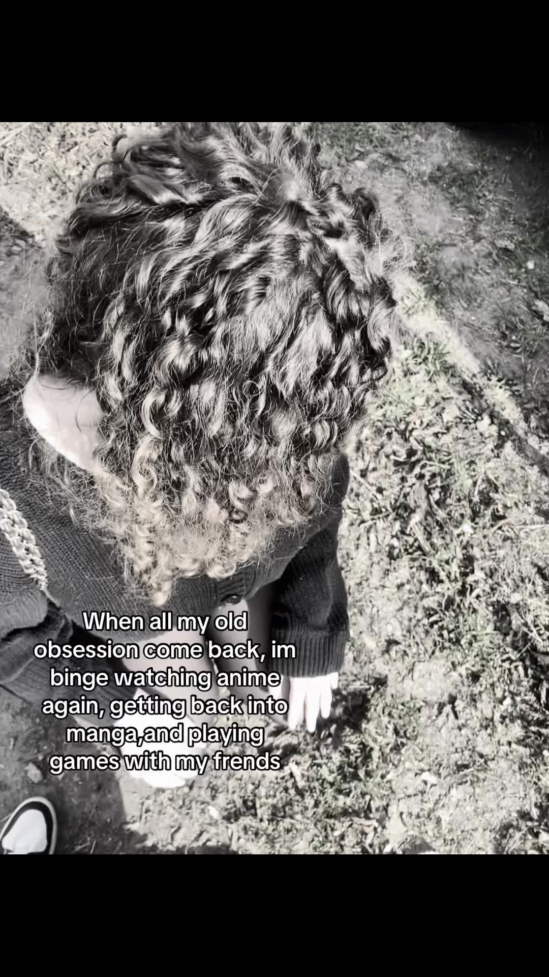 @￴