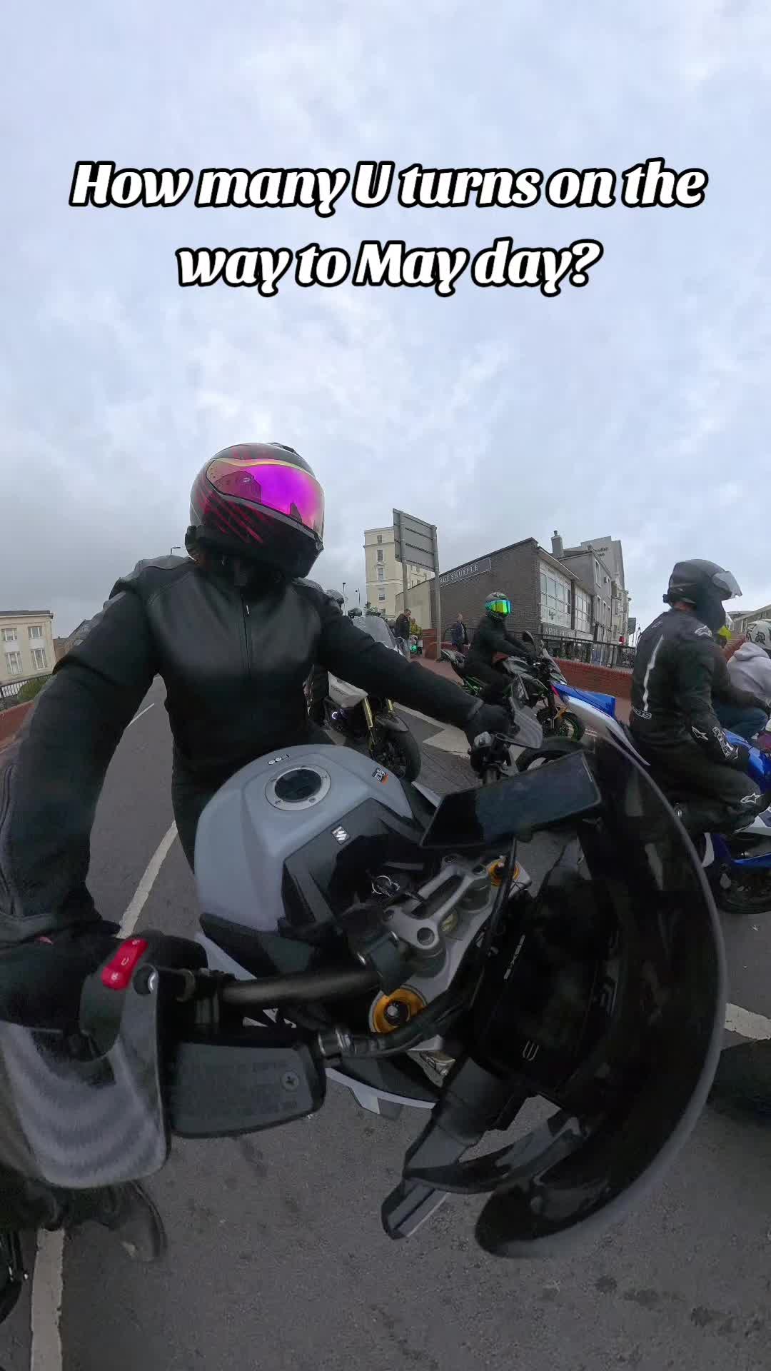 @Jess.thatbikergirl