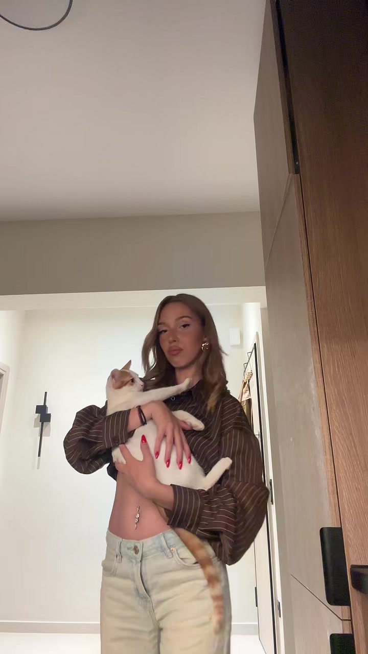 @lenaagk