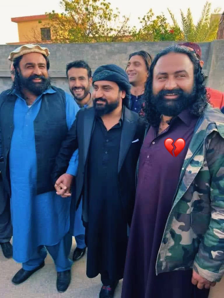 @*°• 🦅Khawaja_Sheraz 🦅 •°*