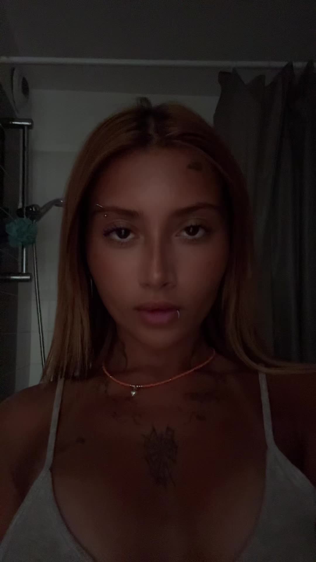 @hannahctout