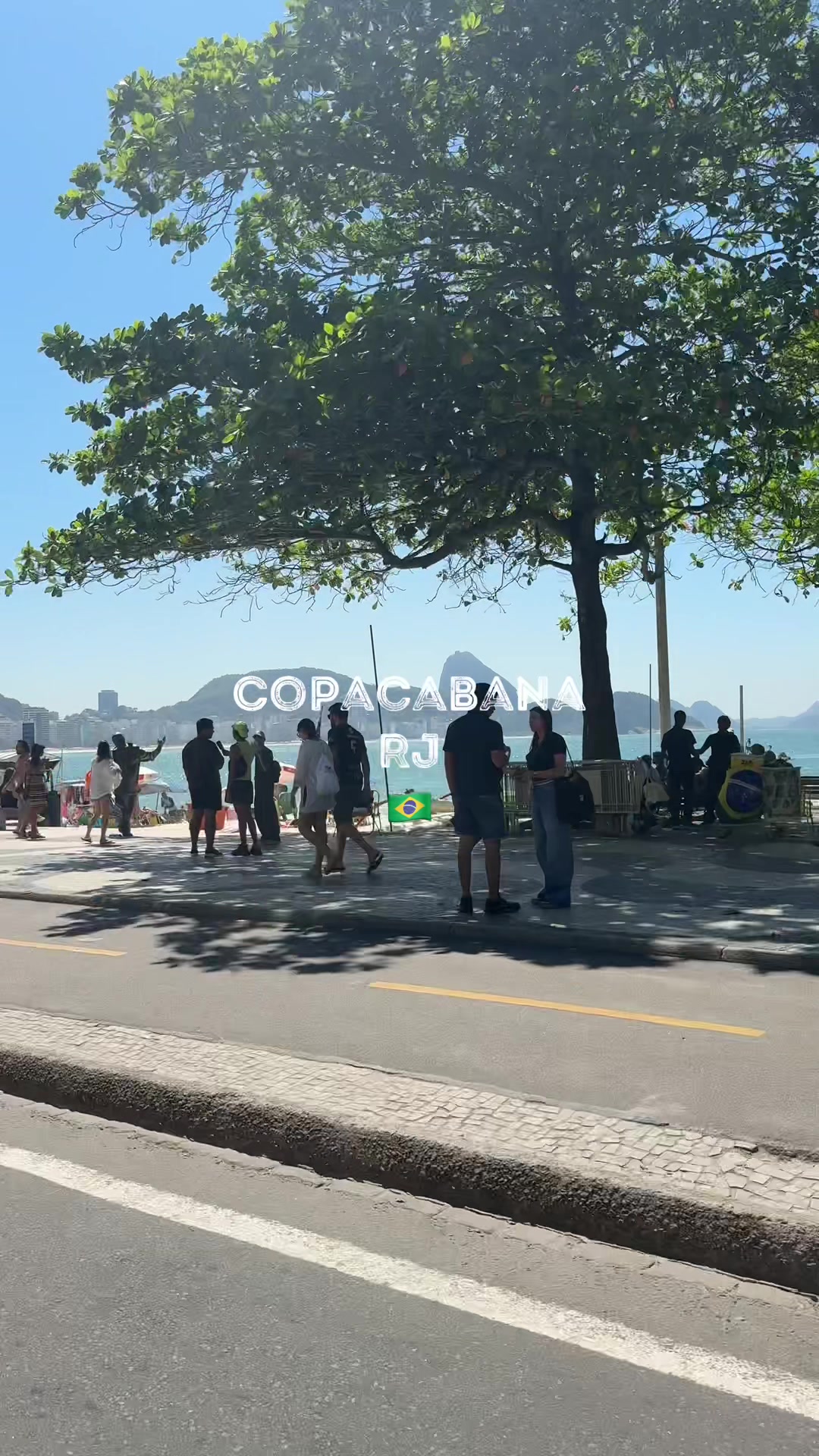 @Nossoolharcarioca