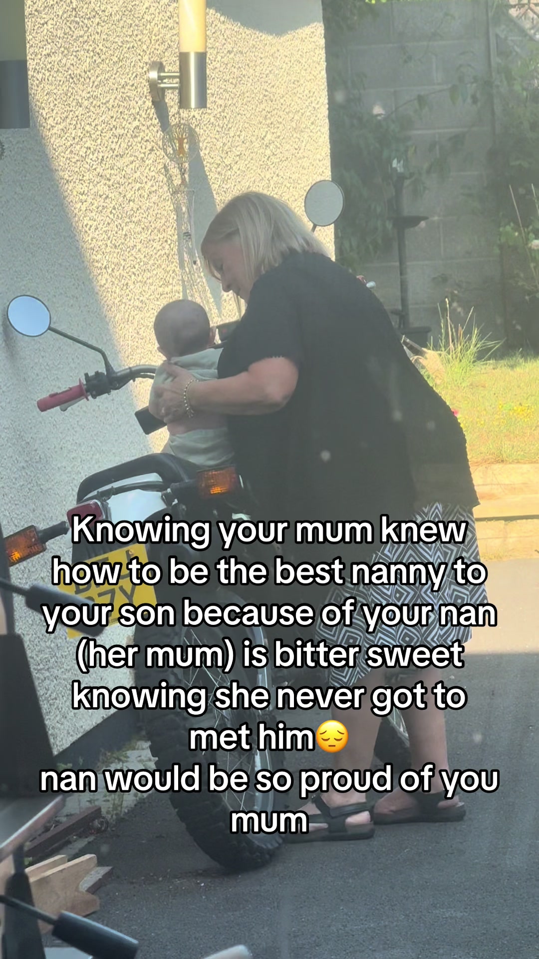 @_mollyoshea_