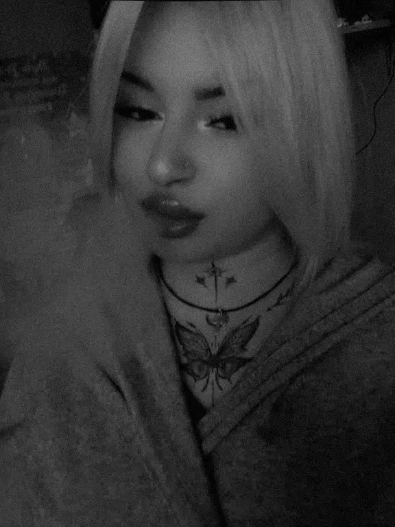 @Милая 🖤