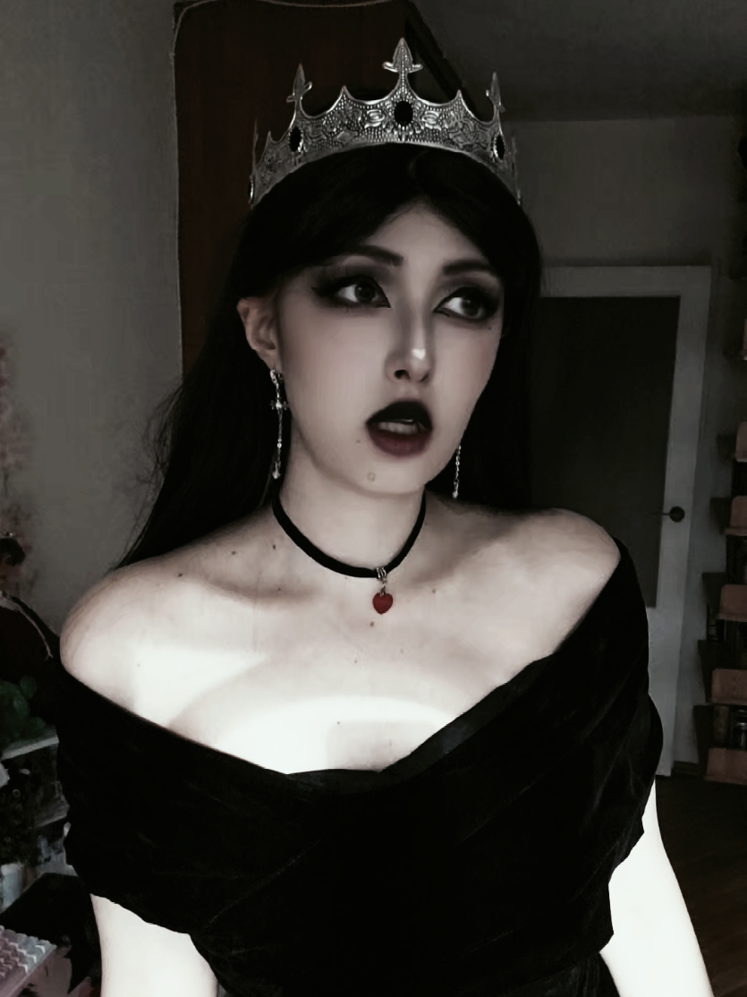 @ᴍꪮꪮꪀℓɪꜰʀᴇ
