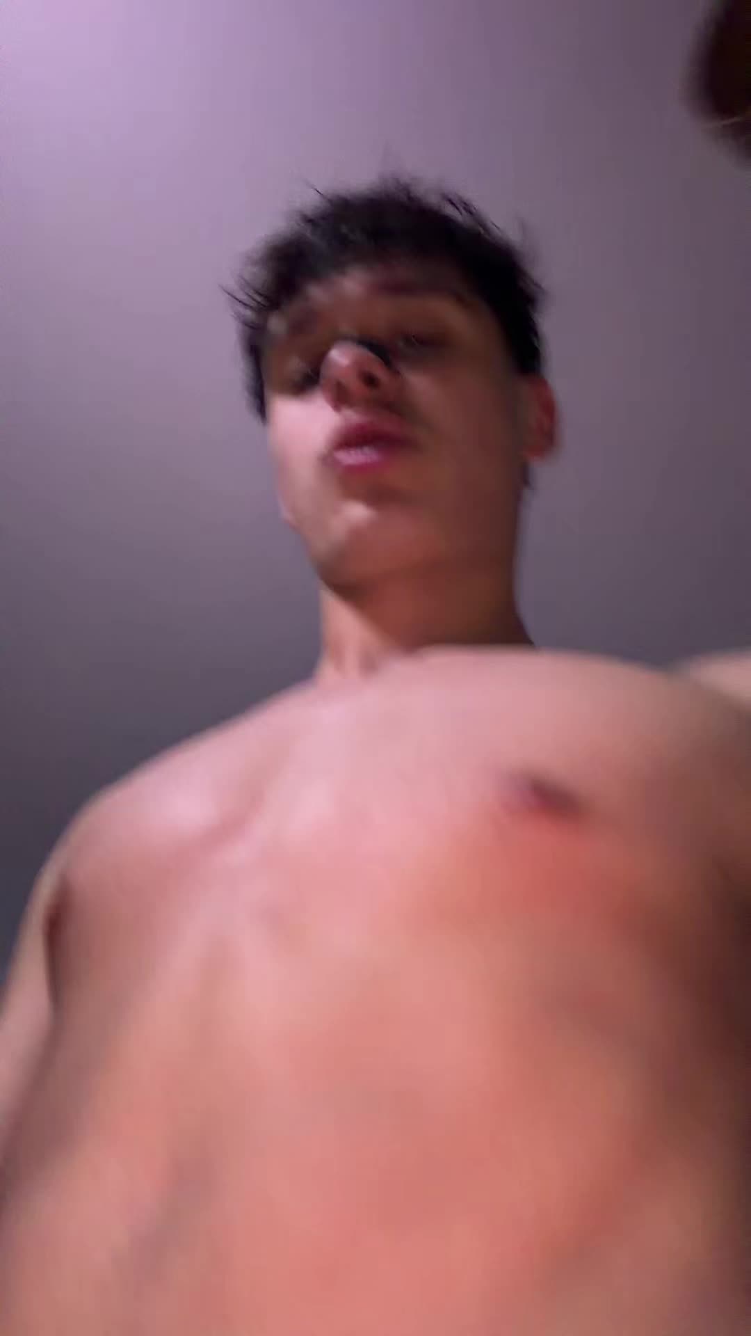 @AM🧛🏼