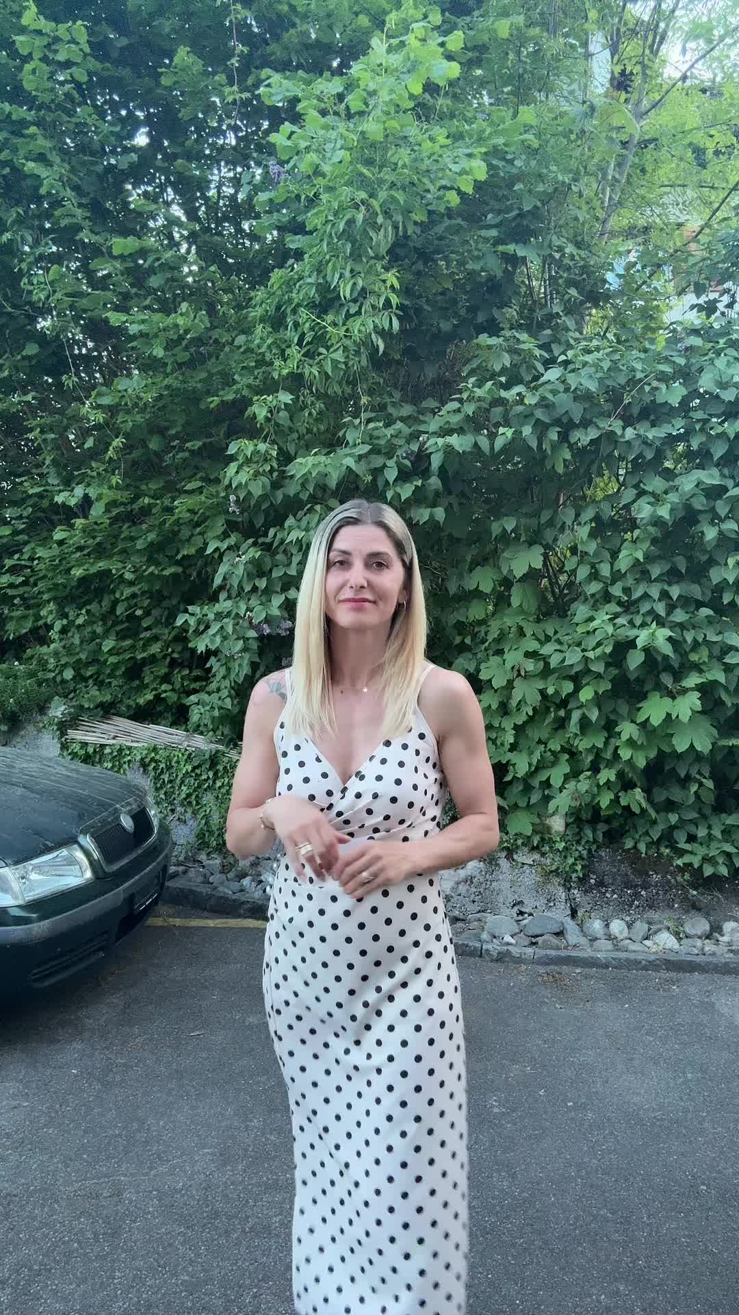 @adeluza85