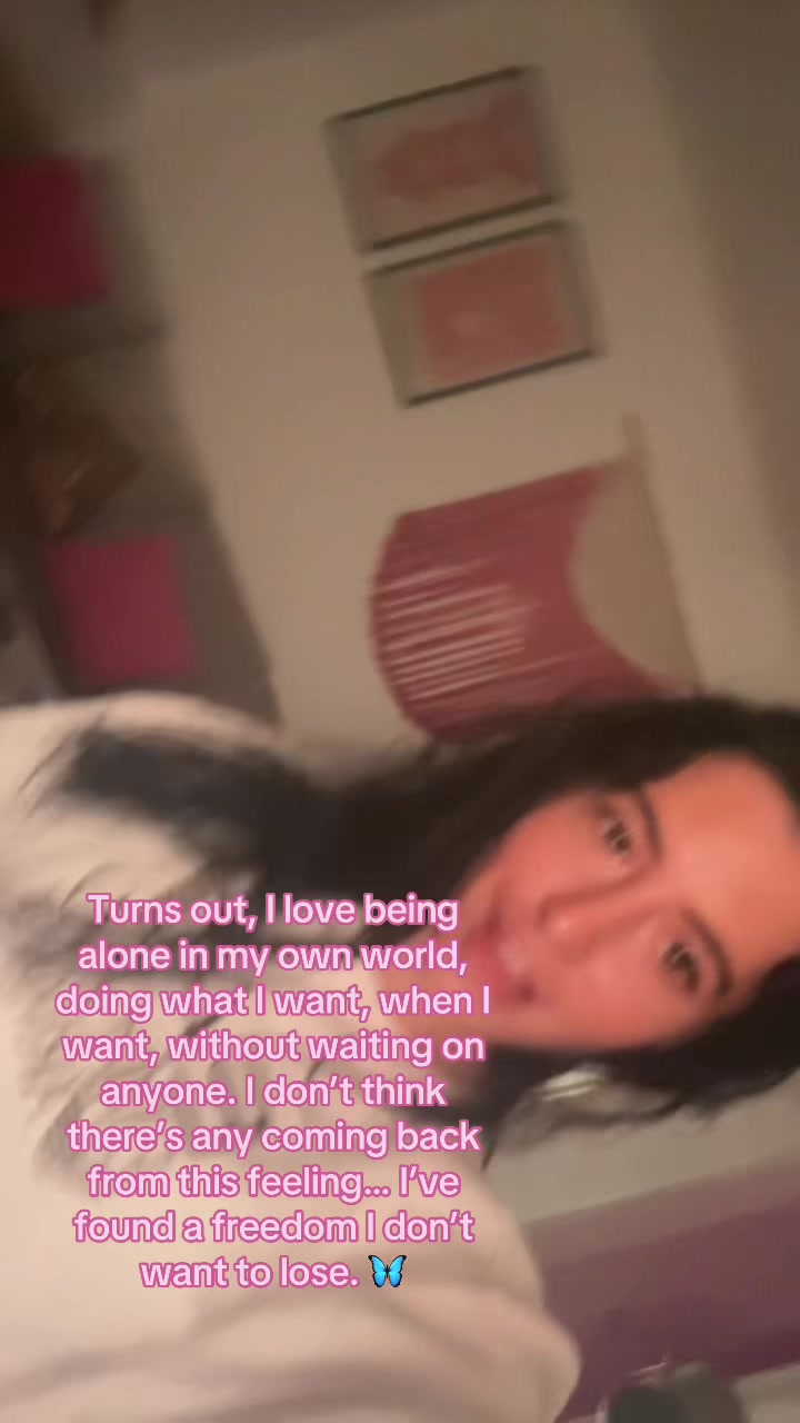 @333🦋☮️❤️💛💚